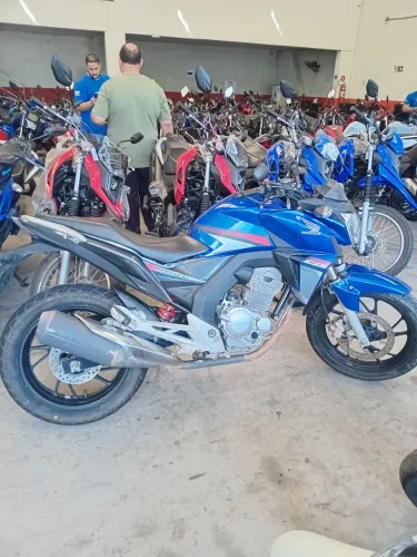 Honda twister 2018 250cc Vitória Motors