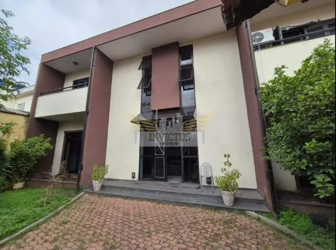 Casa Térrea com Sobrado nos Fundos para Comprar, 367m² - Vila Leopoldina, Santo André/SP.