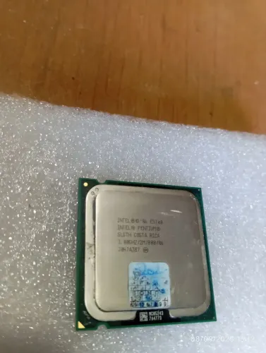 Processador Pentium E5700 para computadores 