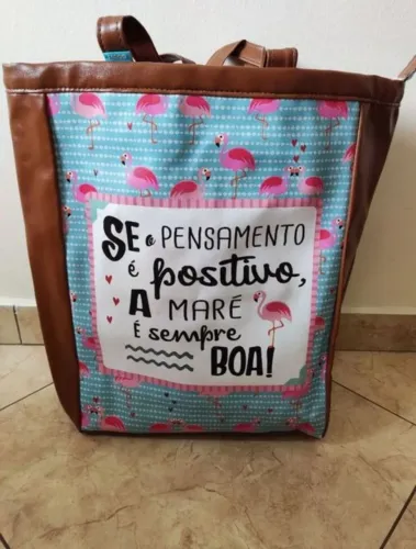 Bolsa sacola mood com estampa de flamingos