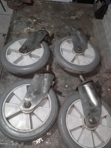 Rodas Giratórias para Carrinho de Carga - 4 Peças