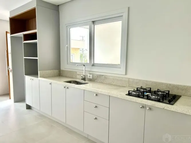 Imóvel em Ouro Branco: Casa Condomínio com Churrasqueira e Playground - Venda REF: 3968