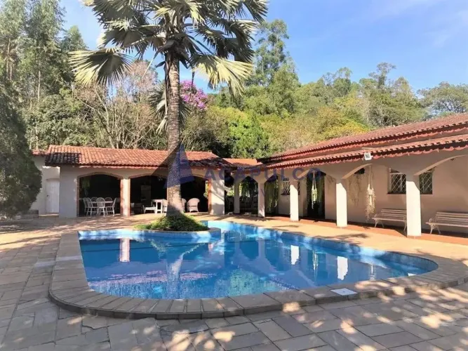 Chácara à venda, 3 quartos, 1 suíte, 3 vagas, Rio Acima - Jundiaí/SP