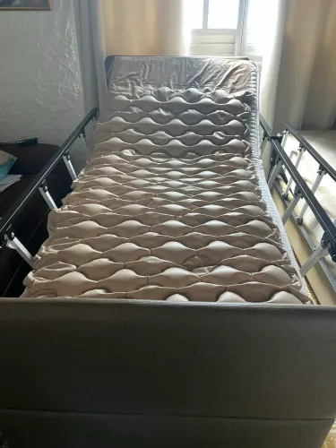 Cama Hospitalar ( Seminova )