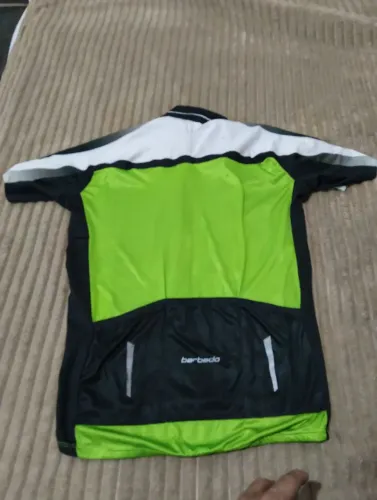 Vendo blusa de ciclismo