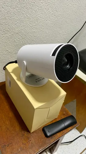 Projetor hy300