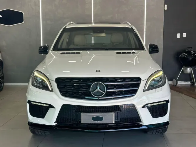 Mercedes-Benz ML-63 AMG 5.5 V8 Bi-turbo Aut. 2013