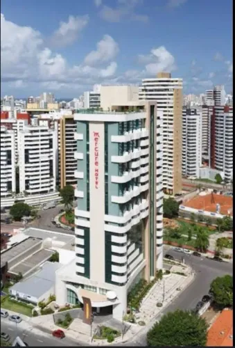 Apartamento com 2 dormitórios para alugar, 70 m² por R$ 5.000,00/mês - Pituba - Salvador/B