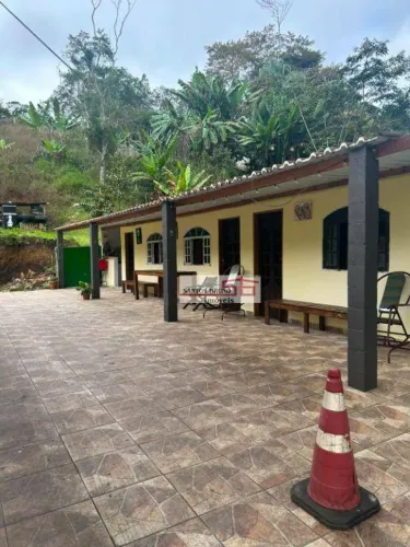 Chácara com 3 dormitórios à venda, 13000 m² por R$ 800.000,00 - Dos Vitalinos - Juquitiba/