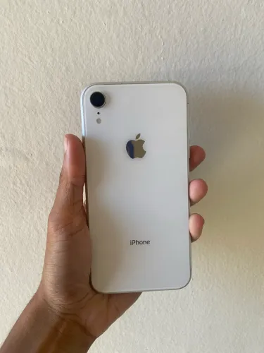 iPhone XR 64GB