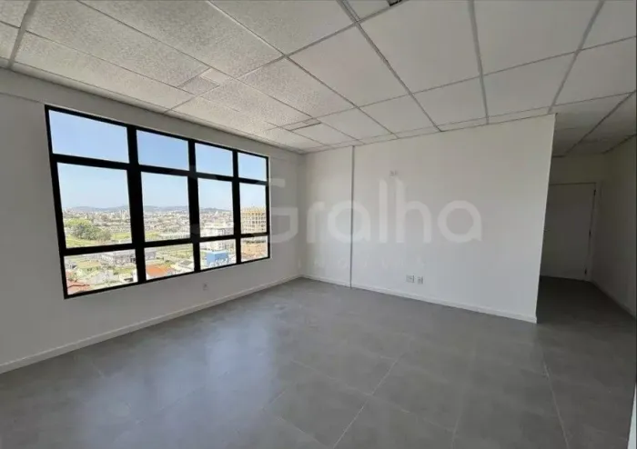 Sala Comercial no Pagani em Palhoça com 33,78 m2