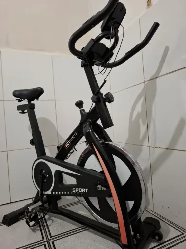 Bike de spinning, com Bluetooth