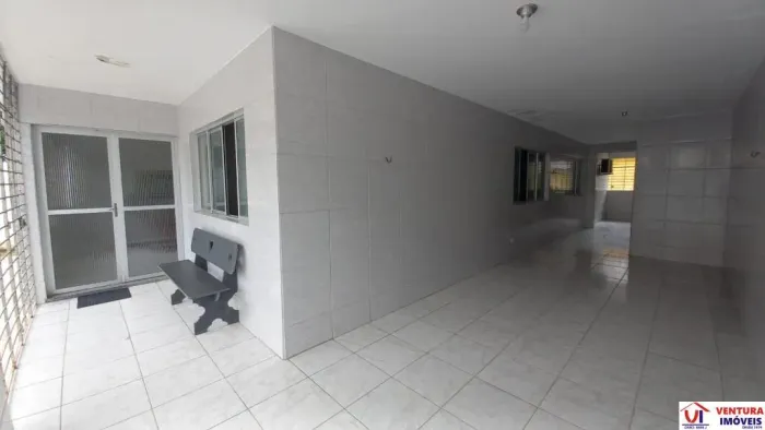 Casa à Venda em Jardim Atlântico