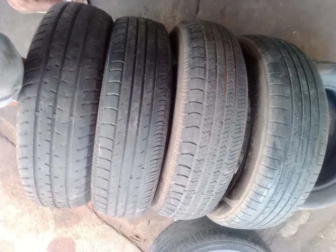 Vende-se pneus aro 14 15 16 17 18  valor a partir de 75 cada