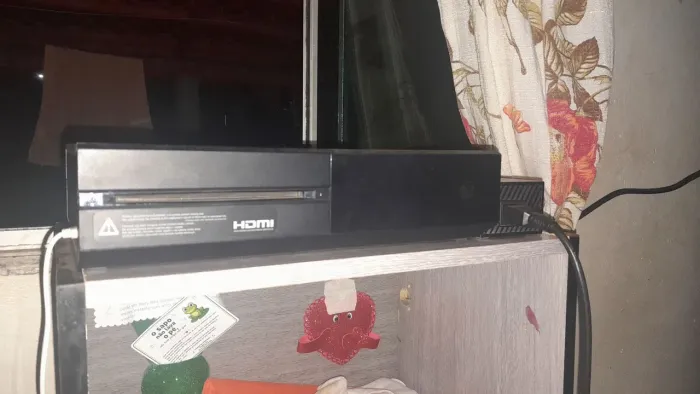 Vende-se xbox one fat