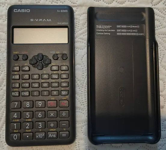 Calculadora Científica Casio FX-82MS 2nd edition