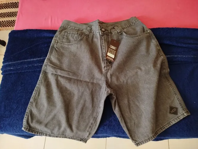 Vendo bermuda jorts MCD