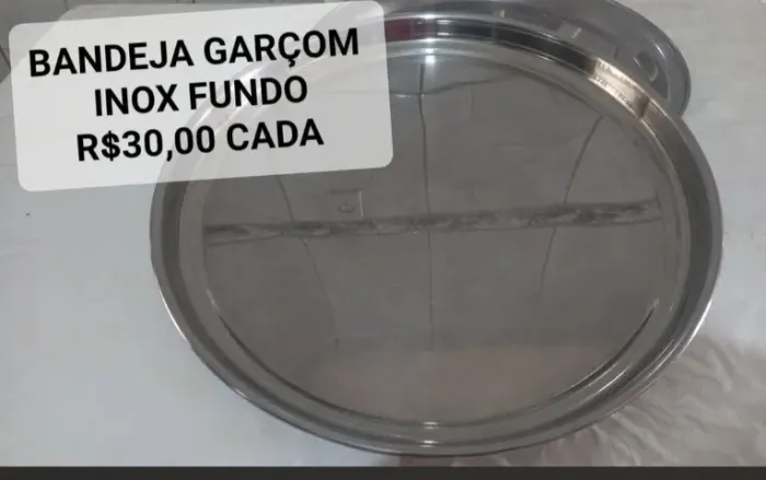 Venda de copos e jarras