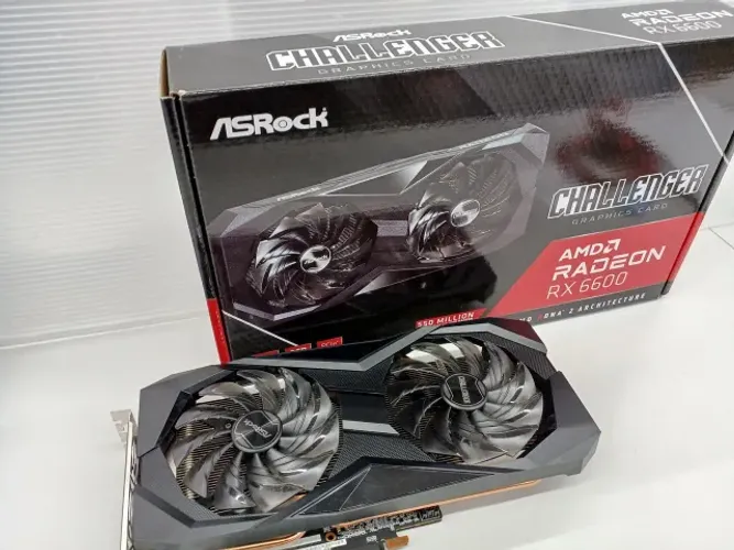 Placa de Vídeo AMD Radeon RX 6600 ASRock Challenger D 8GB - Impecável na Caixa!