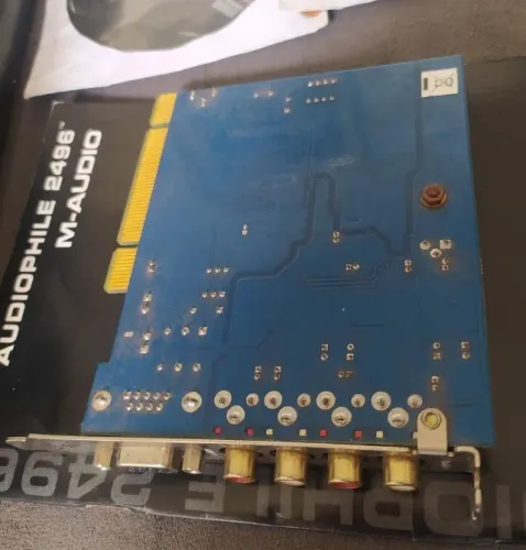 Placa de Áudio M-Audio Audiophile 2496