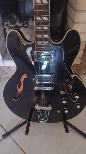 Guitarra Michael semi acústica