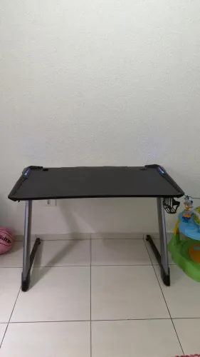 Mesa Gamer RGB 