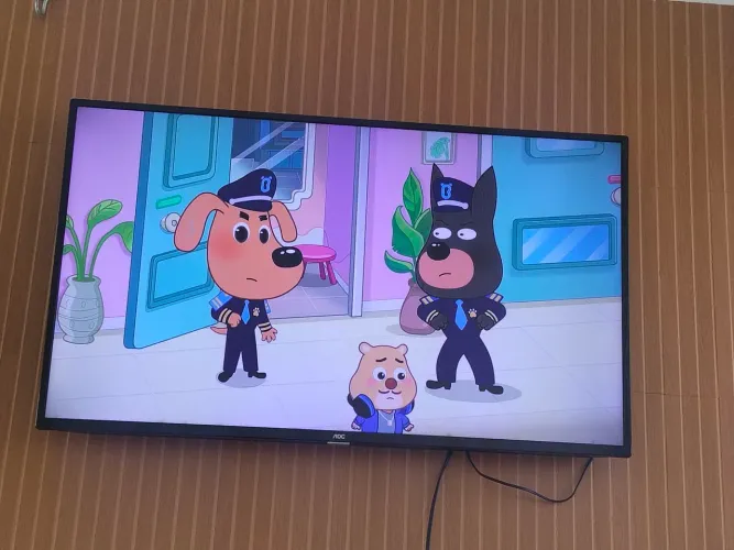 Vendo tv 50 polegadas AOC SMART