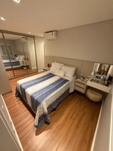 Vendo Cama Box Baú + Colchão Casal