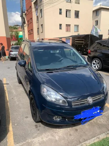 Fiat Idea Essence 1.6 Flex 16V 5P 2011