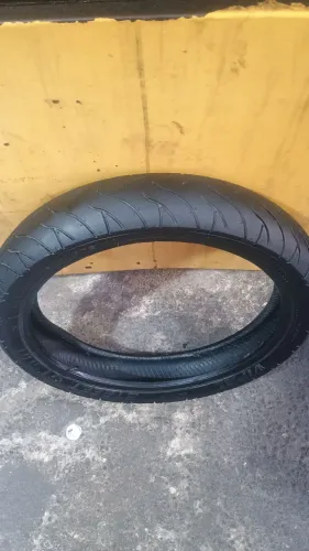 Pneu dianteiro 17 vipal