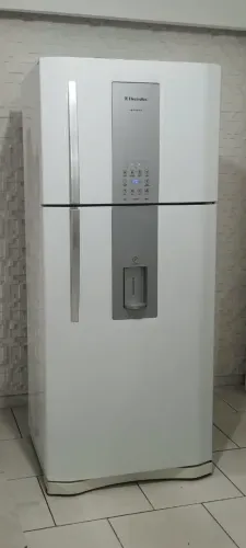 Geladeira Electrolux frost free 542 litros em excelente estado 
