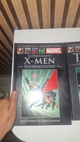 HQ Marvel Surpreendentes X-Men: Superdotados ? Capa Dura