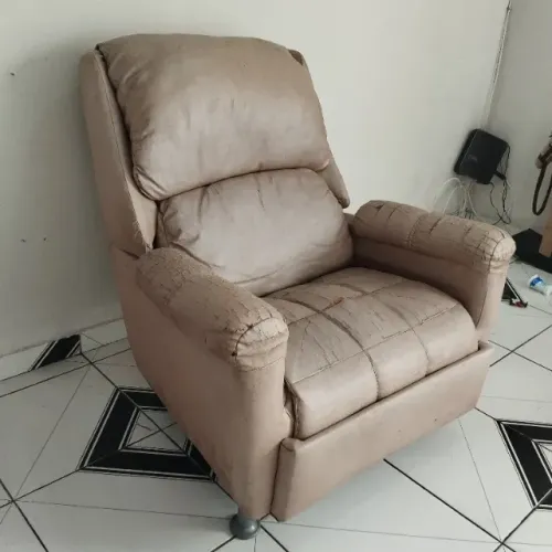 Poltronado papai modelo grande confortavel 