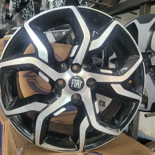 Rodas  do Fiat  argo  hgt aro 17