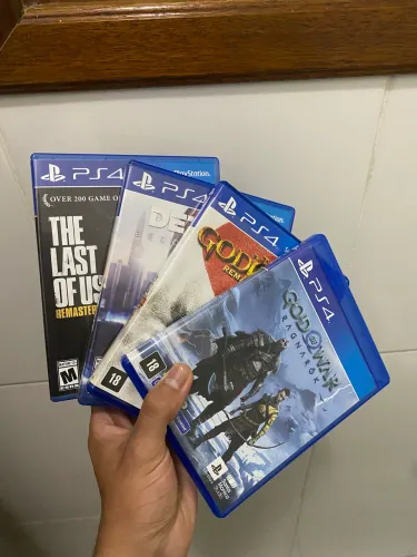 4 JOGOS DE PS4