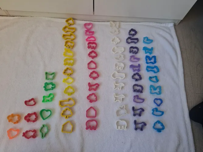 kit forminhas para massinha + abecedário e números