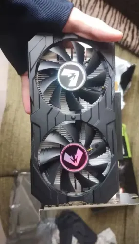 Placa de vídeo RX 590 GME 8gb