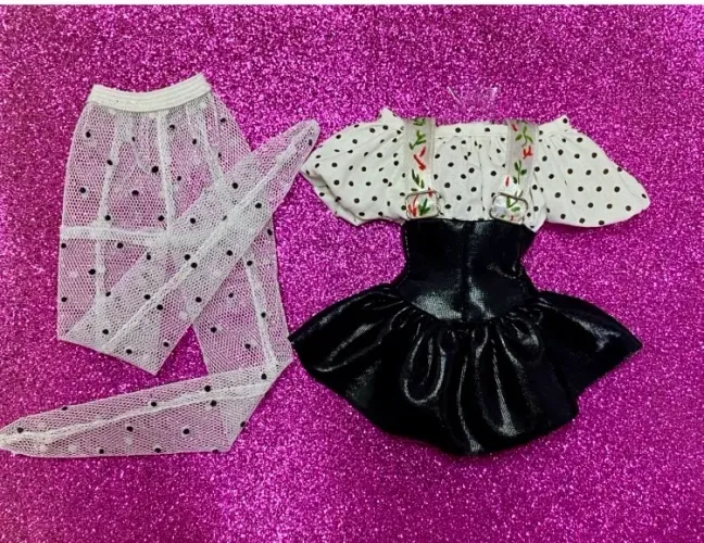 Roupinha boneca Angélica da estrela tamanho Barbie 