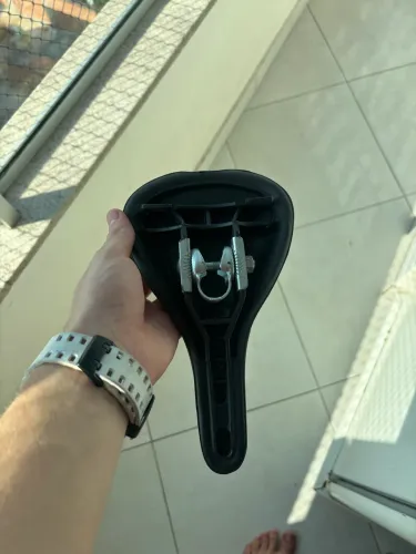 Este selim Selle Royal possui um design ergonômico 