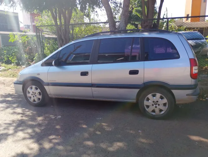 Chevrolet Zafira Expres. 2.0 MPFI Flexpower 5P AUT 2008