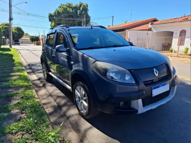 Renault Sandero Stepway Hi-power 1.6 8V 5P 2014