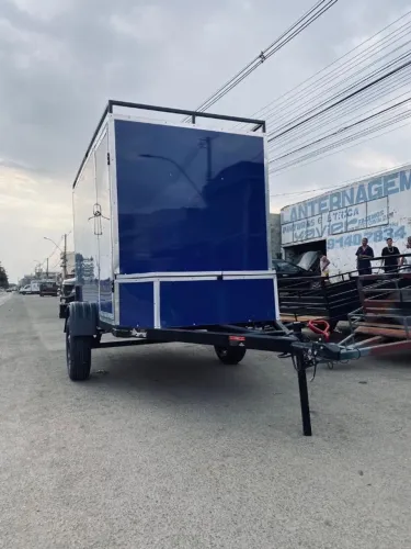 Carreta / reboque bau