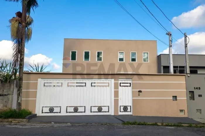 Sobrado para locação com 5 dormitorios sendo 3 suítes, na VIla Oliveira!