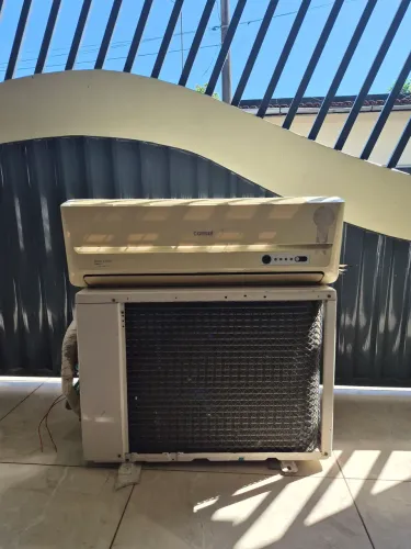 Ar-condicionado Split Consul 12.000 BTUs 220V