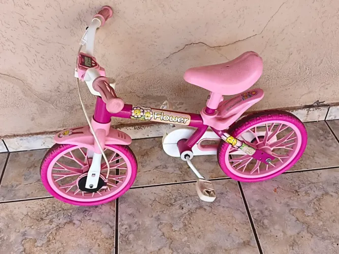 Bicicleta infantil rosa