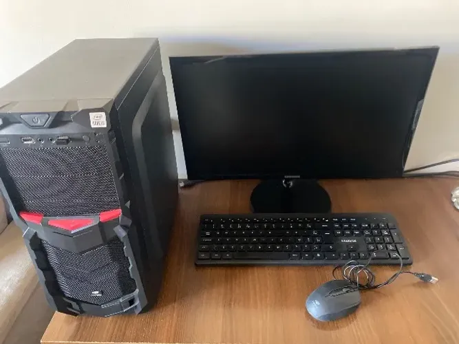 PC Completo i3 10ª + SSD 240GB + Monitor 21,5? Full HD