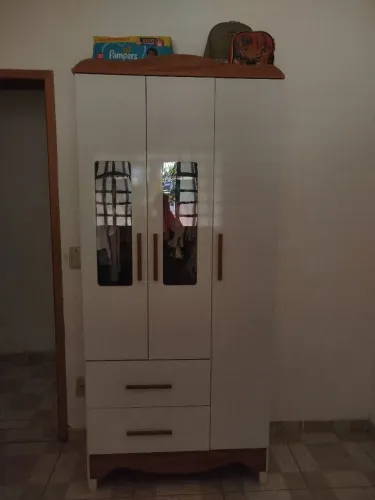 Vendo Guarda Roupa Solteiro Infatil