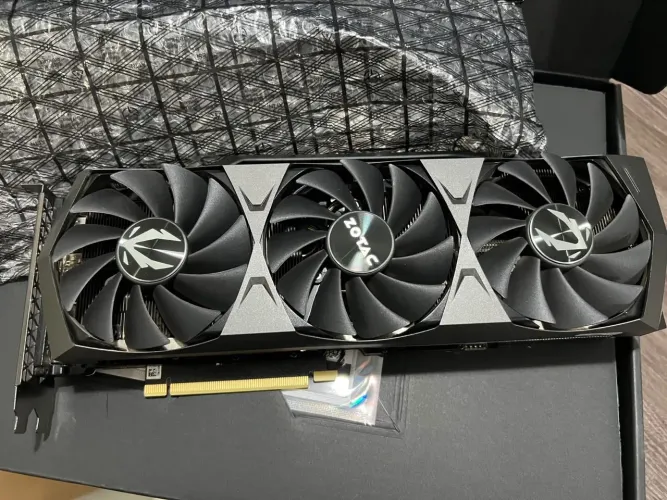 RTX 3090 Zotac Gaming Trinity 24GB