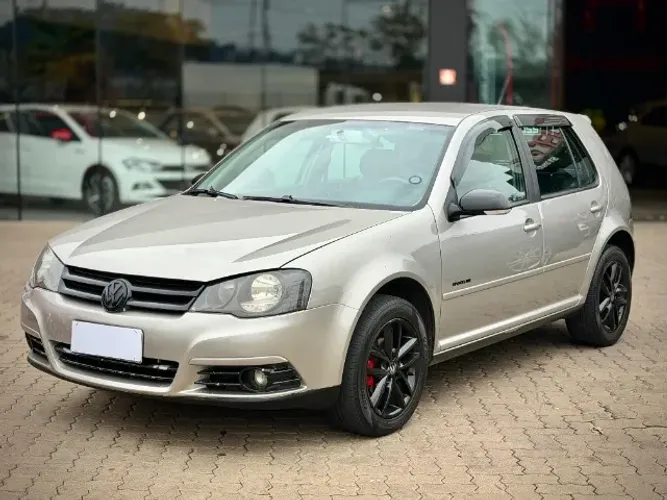 Volkswagen Golf Sportline 1.6 MI Total Flex 8V 4P 2011