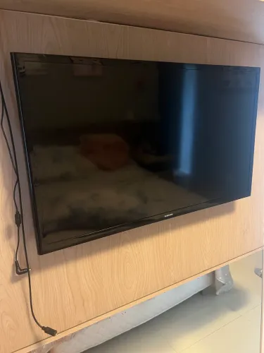 TV Samsung 32 polegadas com defeito